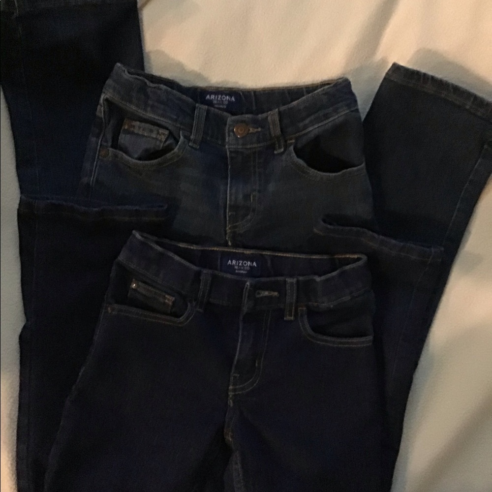 2 pairs of Arizona boys size 8 Jeans